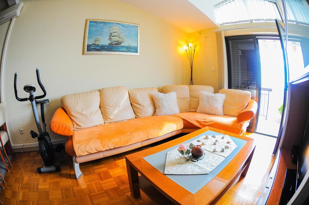 Apartments Marija Petricevic Подстрана Стая снимка